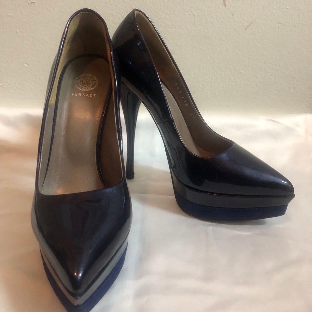 Versace shoes - Picture 2 of 8